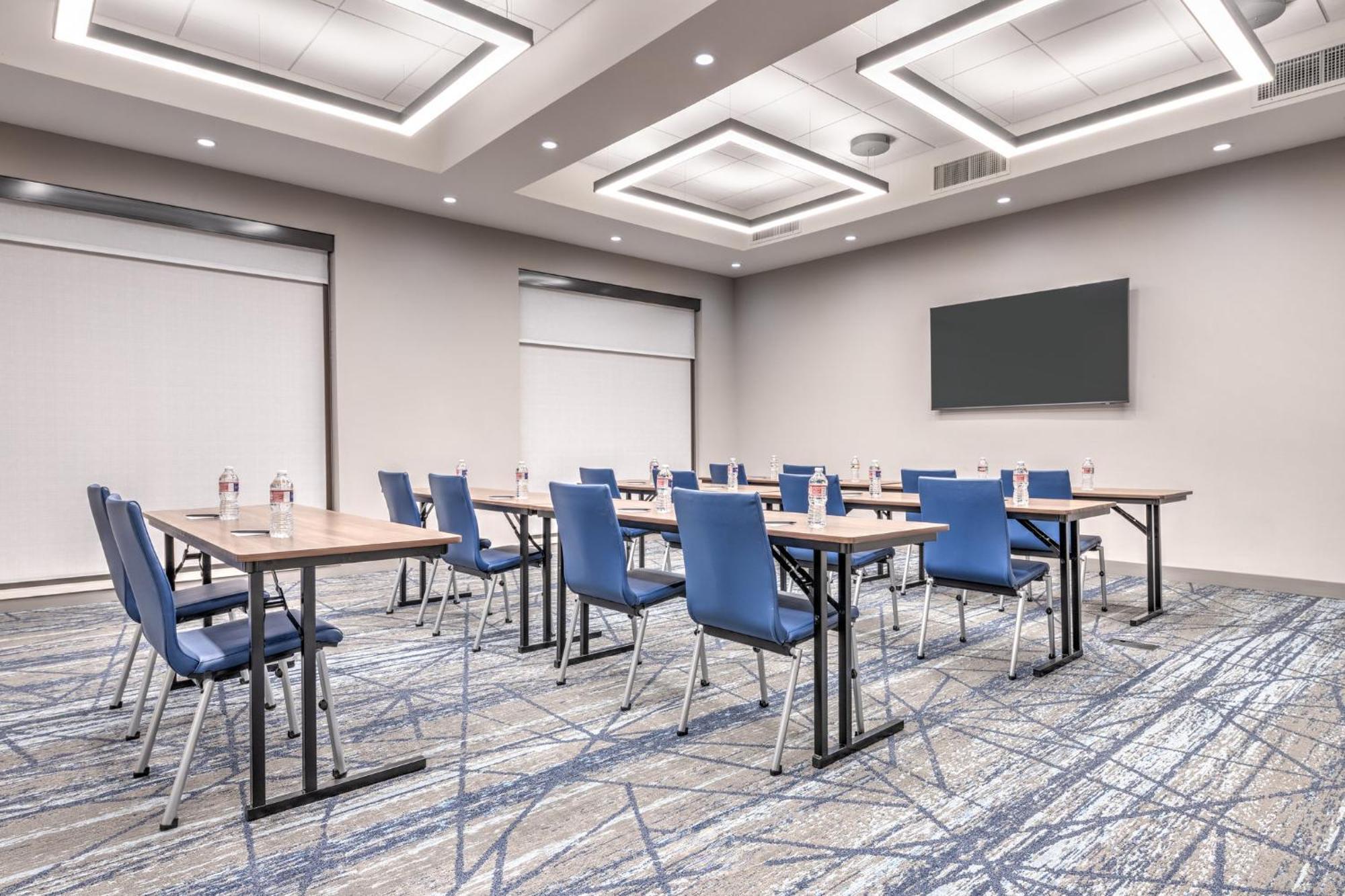 Holiday Inn Express & Suites Austin Airport East By Ihg Luaran gambar