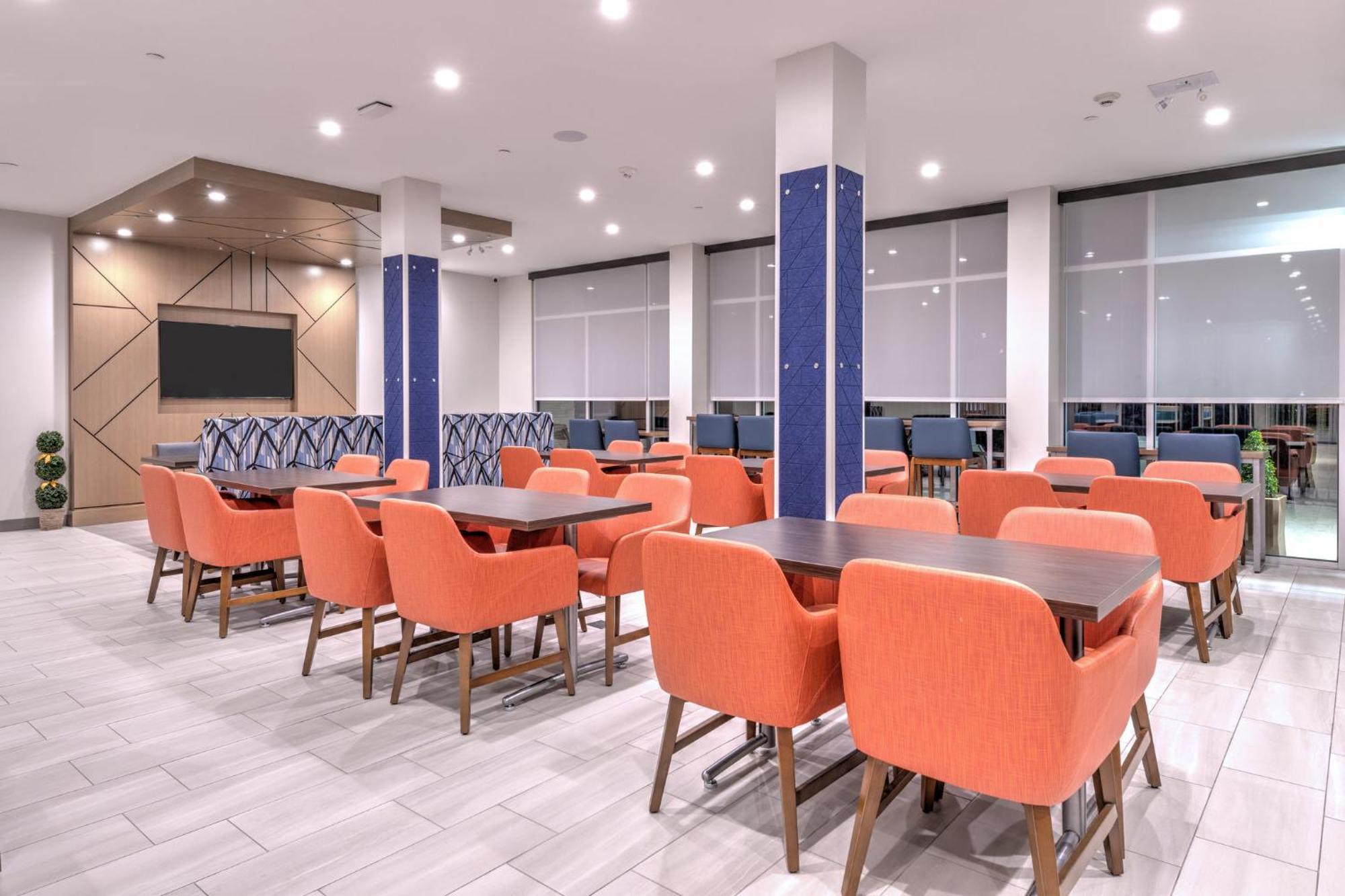 Holiday Inn Express & Suites Austin Airport East By Ihg Luaran gambar
