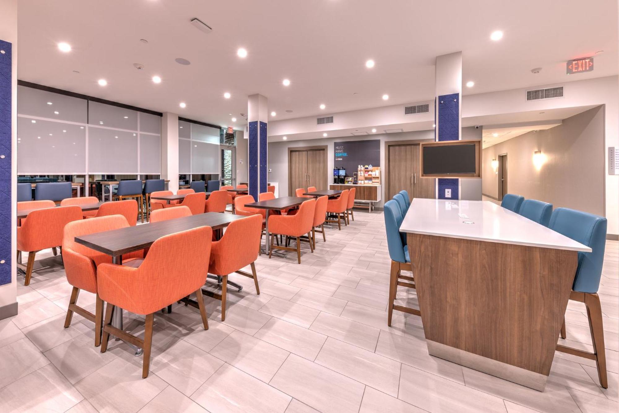 Holiday Inn Express & Suites Austin Airport East By Ihg Luaran gambar